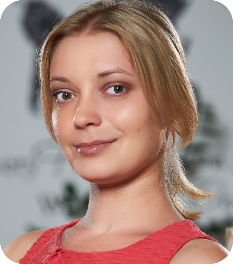 Daria Bimenova, Senior Marketing Manager